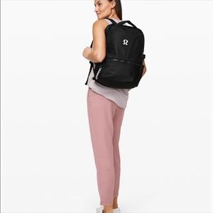 lululemon new crew backpack black